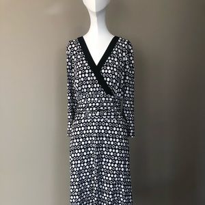 Polkadotted Sandra Darren dress